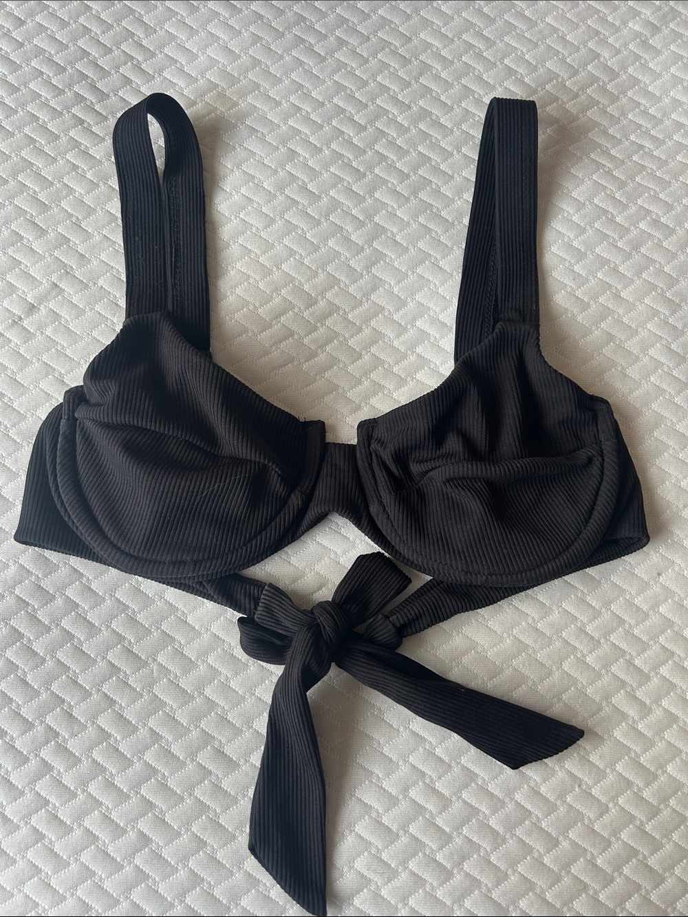 Black Ribbed Underwire Bikini Top